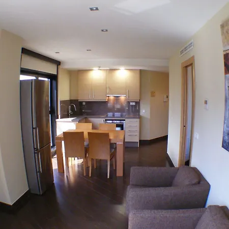 Apartahotel Galileo Flats - Palacio De Congresos 2*