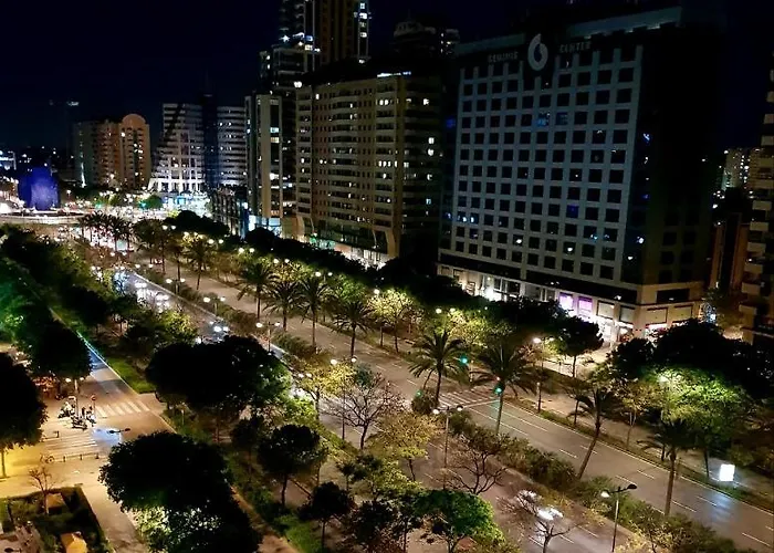Galileo Flats - Palacio De Congresos Lägenhetshotell Valencia