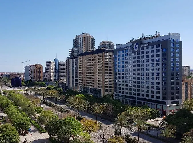 Galileo Flats - Palacio De Congresos Lägenhetshotell 2*