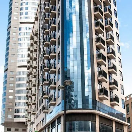 Lägenhetshotell Galileo Flats - Palacio De Congresos 2*