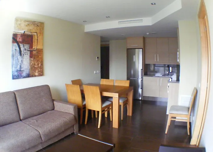 Galileo Flats - Palacio De Congresos Aparthotel